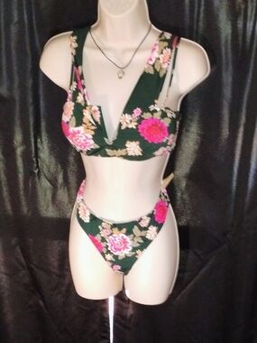 NWT Radio Fiji 2 Piece Flora Bikini